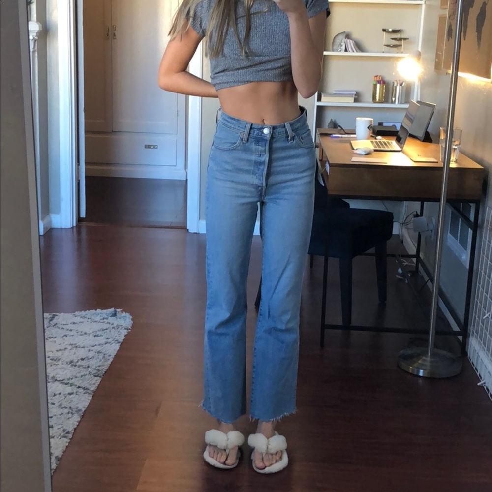 Levi’s Rib Cage Crop Flare Jean